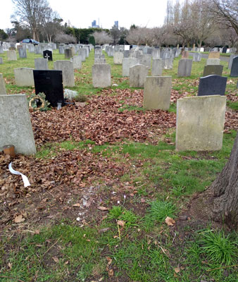 grave3
