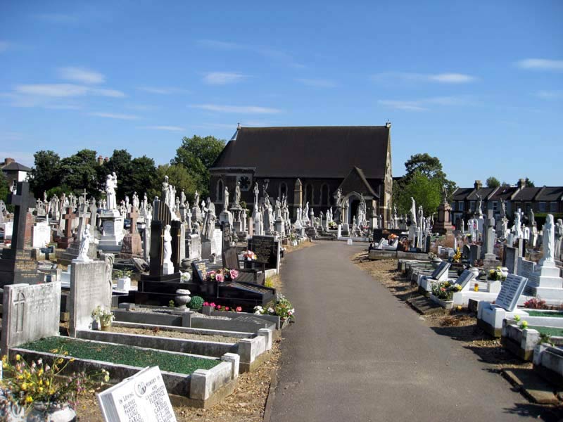 leytonstone-cemetery-2010