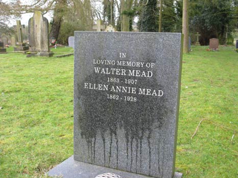 Mead grave great Dunmow